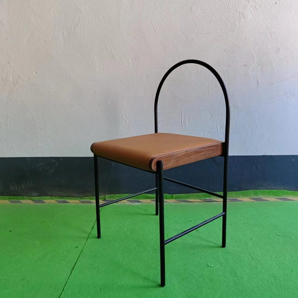 minimalist accent chair