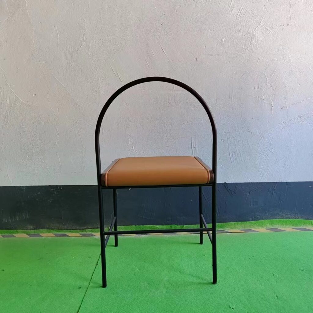 minimalist accent chair